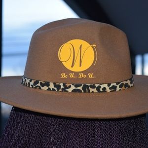 Logo Fedora Hat